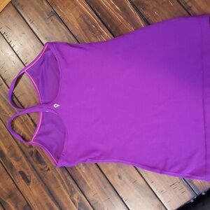 Ivivva tumbling tank